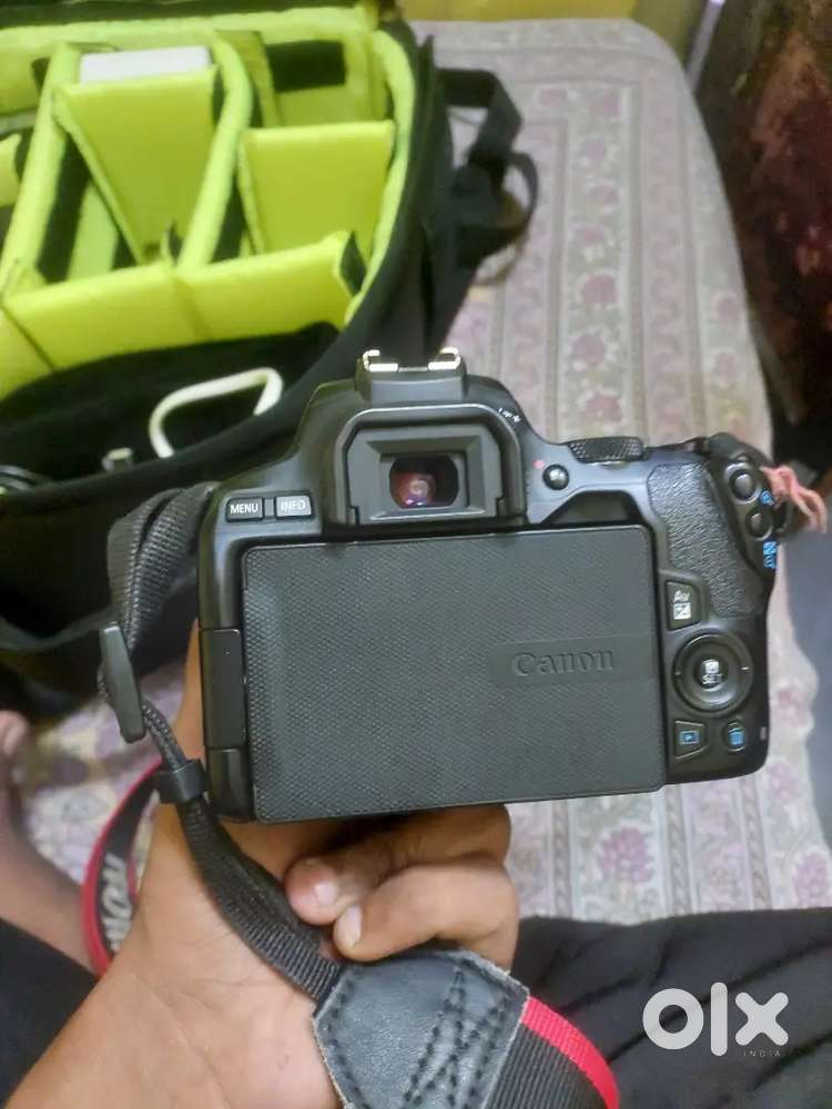 Canon 200D ii  Good Condition