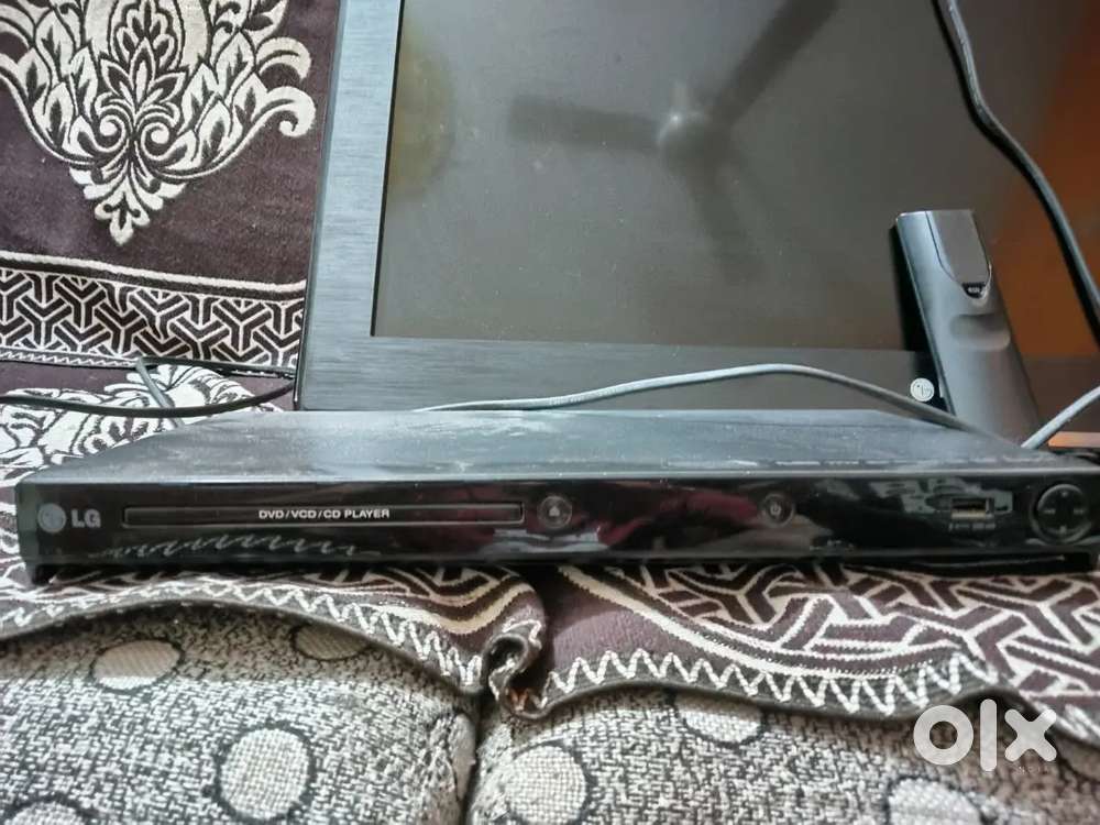 TV Telivision & CD or DVD