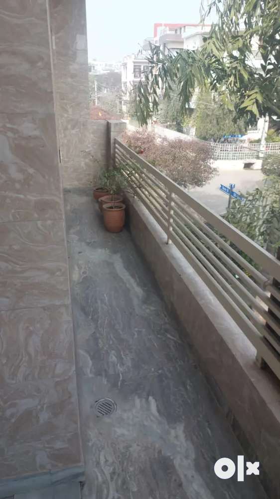 For Sale HiG (Super) 4bhk Flat First Floor In Sector 45 Chandigarh