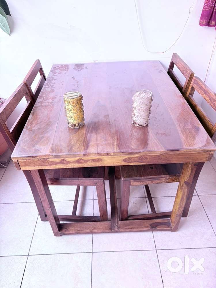 Sheesham wood 4 Seater Dining Table for sale