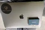 MacBook pro 13inch with touchbar