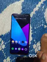 Realme 5 .