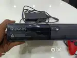 XBOX 360 GAME CONSOLE