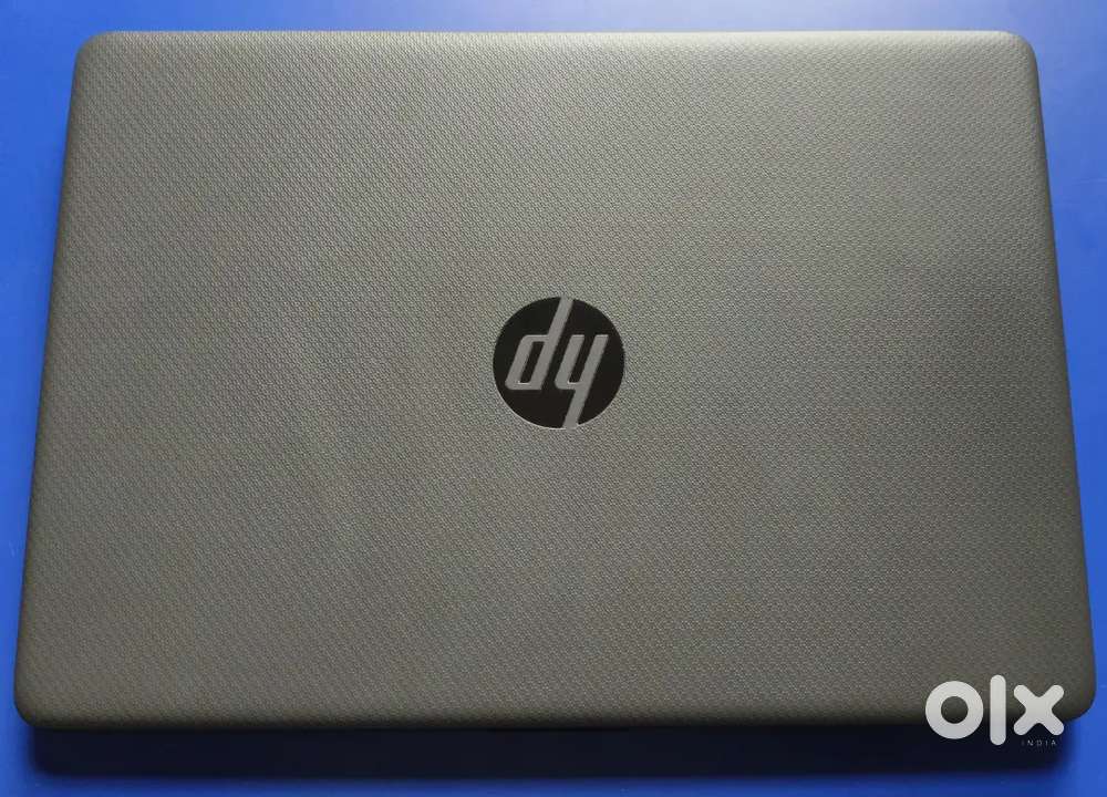 HP 240 G8
Laptop