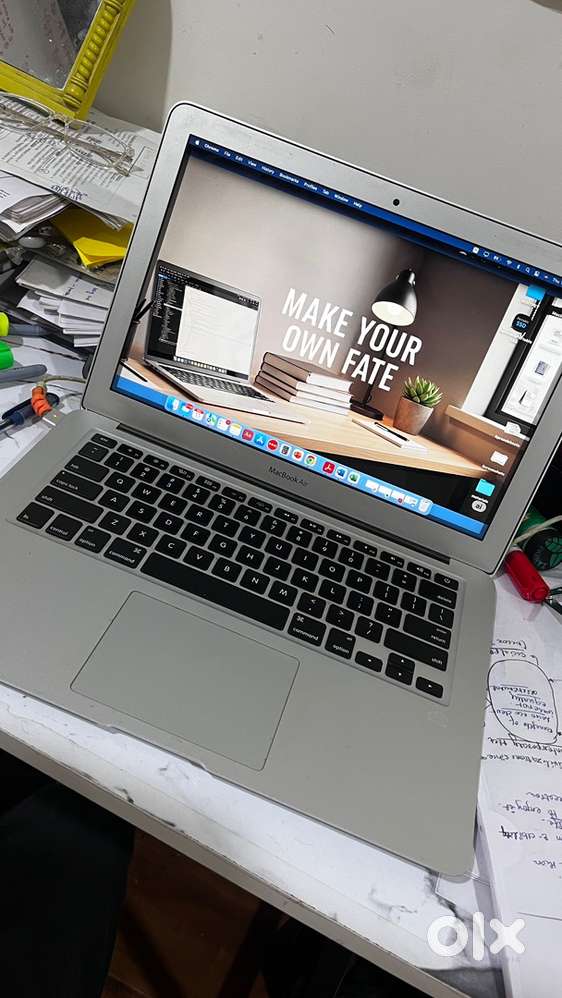 Macbook Air i5 (8/128 gb) 2017  (URGENT SELL)