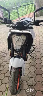 Ktm duke 200 good condition well maintained single owner