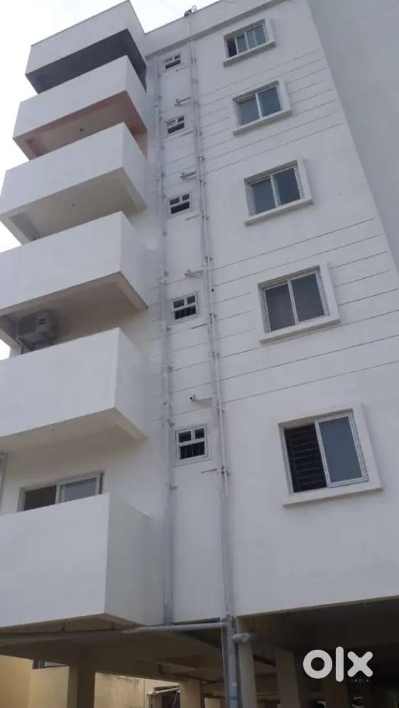 Ready to occupy flats are available for sale