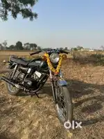 Rx 100 fully modified, new condition, new engine..