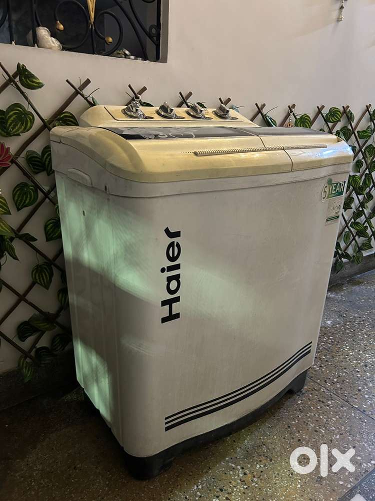 Haier Semi-Automatic Washing Machine – Excellent Condition