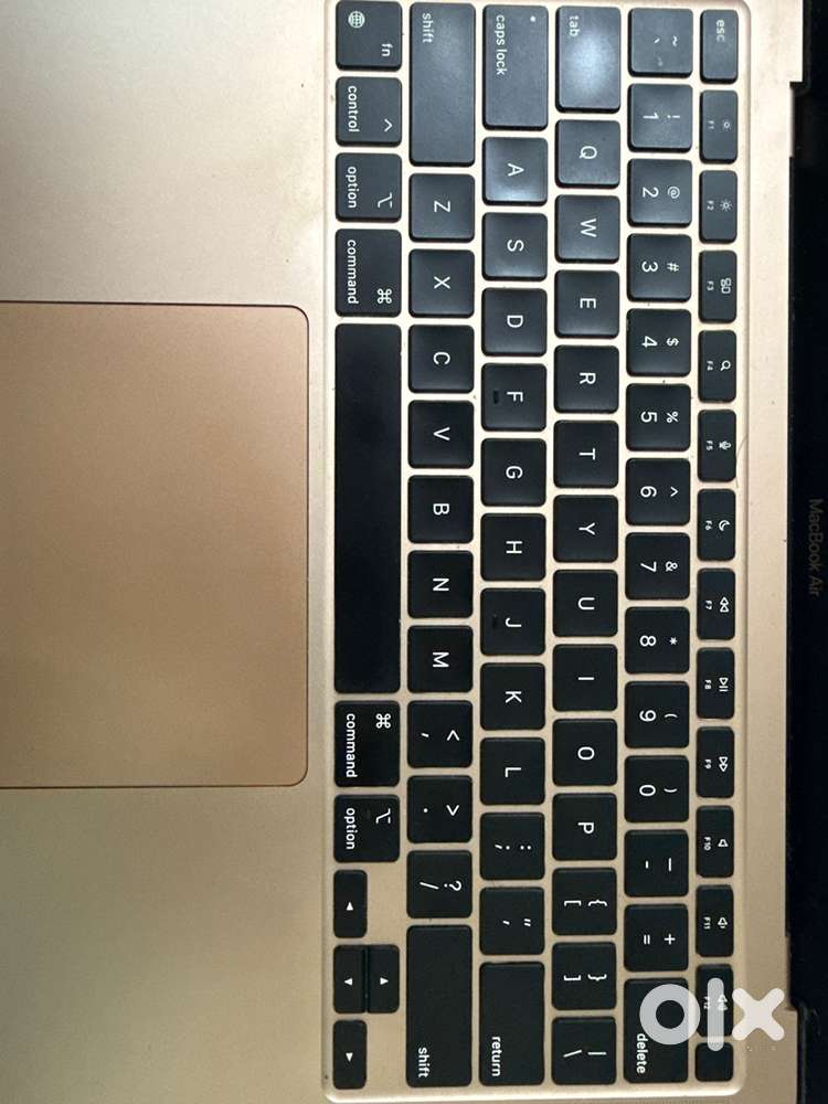 Apple Macbook Air M1