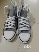 Converse shoe