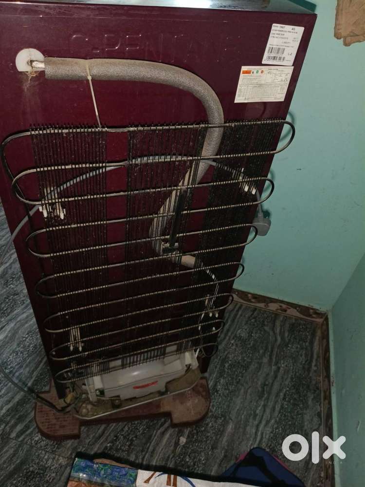 Whirlpool Icemagic Fridge is for sale - 200 litre