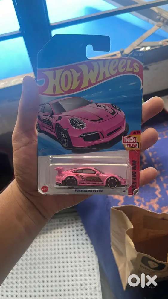 Hot wheels Porsche 911 GT3 RS(pink)