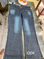 Lower t shirt jeans shirt