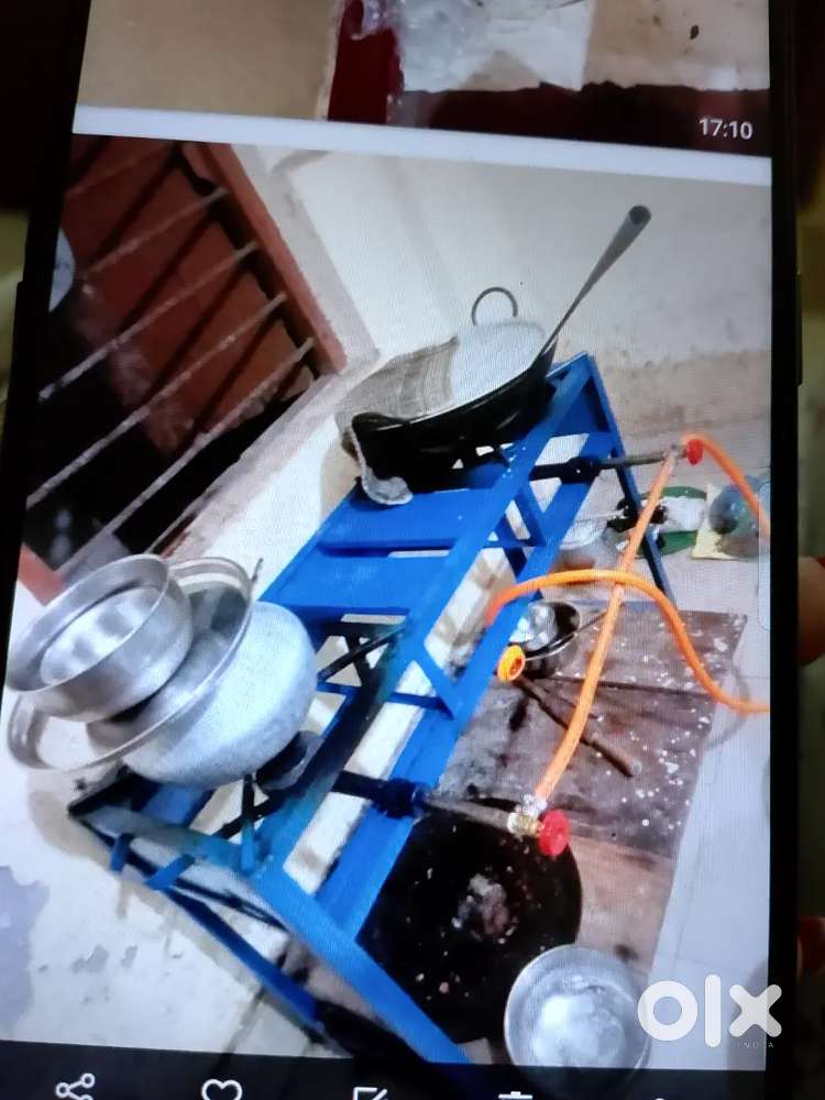 Selling one gas stove and two Indian silindar