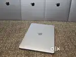 Apple Laptop 2019 Mfd. i7/16gb Ram 512gb SSD 13inch Retina Display