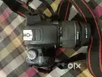 Canon 700d camera