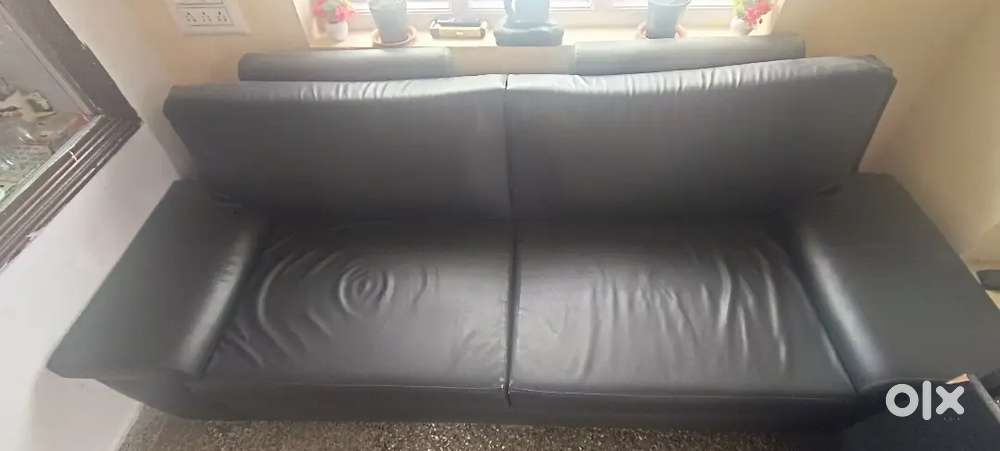 Luxurious Sofa for Sale - Comfort & Style