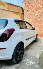 Hyundai New i20 2014 Diesel 90000 Km Driven