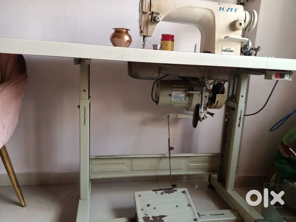 Sewing machine (silai machine)