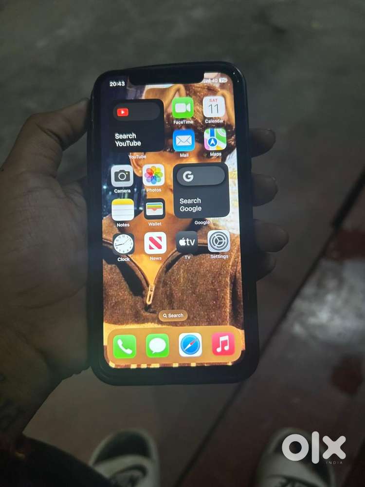 iphone x 128 GB Storange capacity Back camera Damage