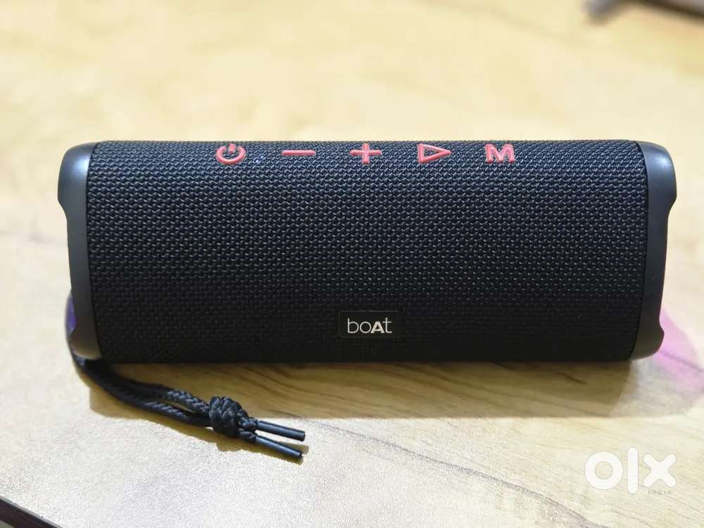 Boat Stone 750 Speaker For Sale – Heavy Bass, 12H Battery Backup