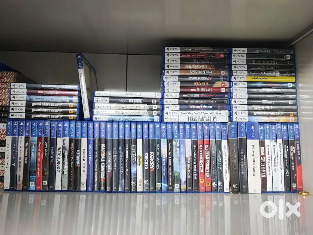 PS5 Games and PlayStation 4 Games