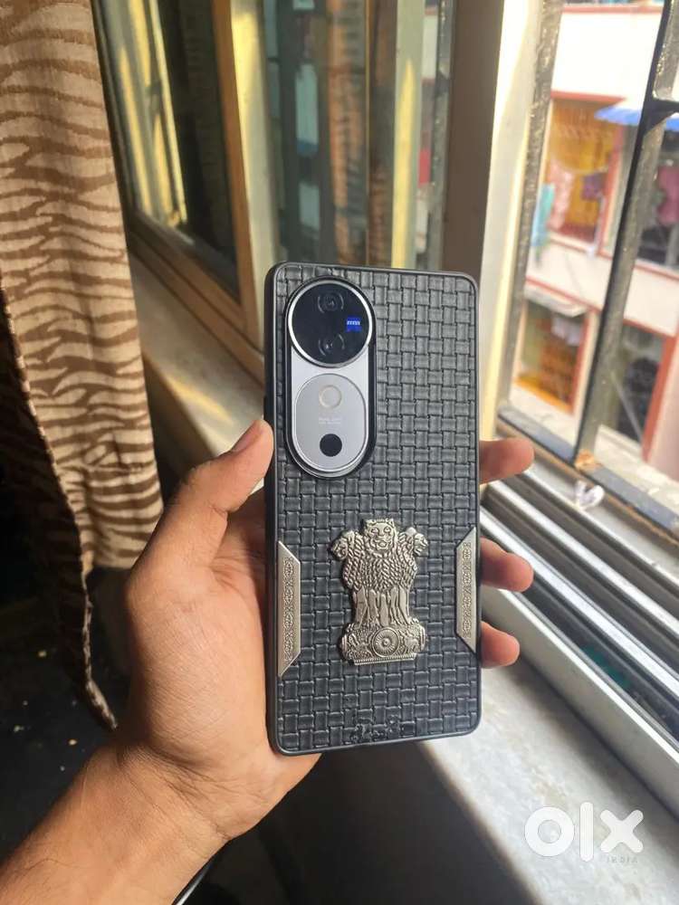 Vivo V40 8/256