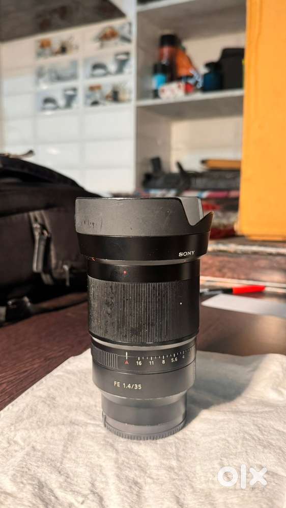 Sony zeiss lens 35mm 1.4