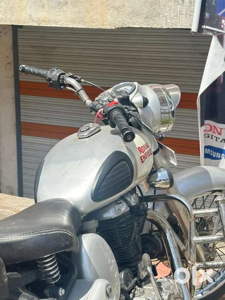 Bike is in pristine condition just buy it and ride it