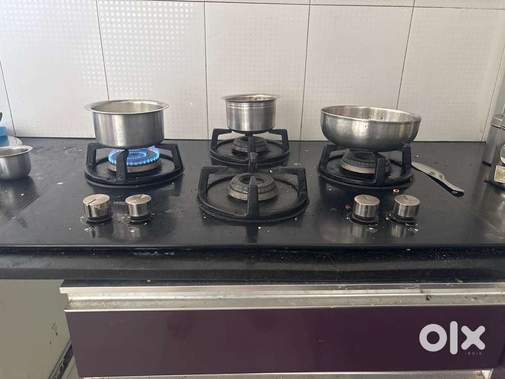 4 burner stove