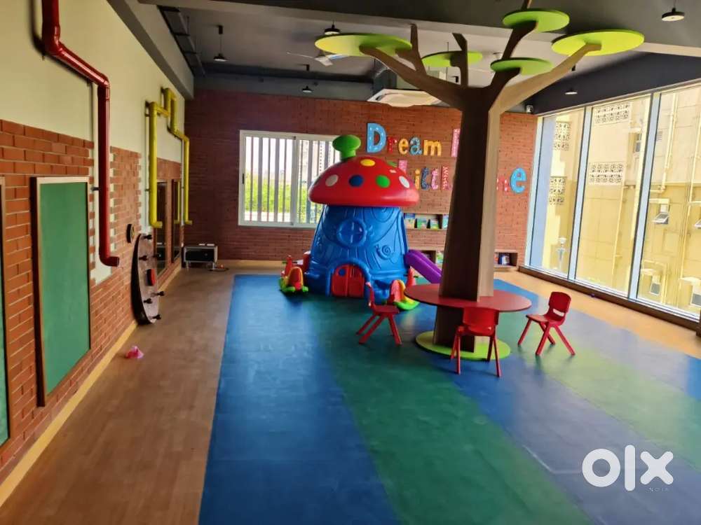 Near prime location AU bank