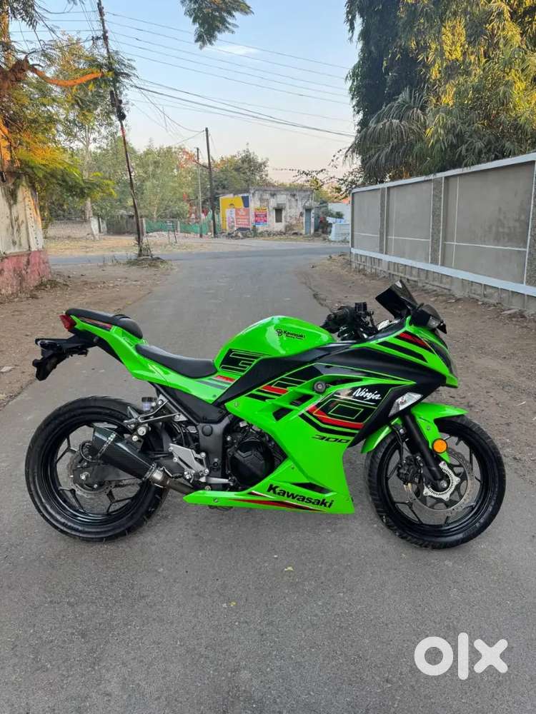 Kawasaki ninja 300
