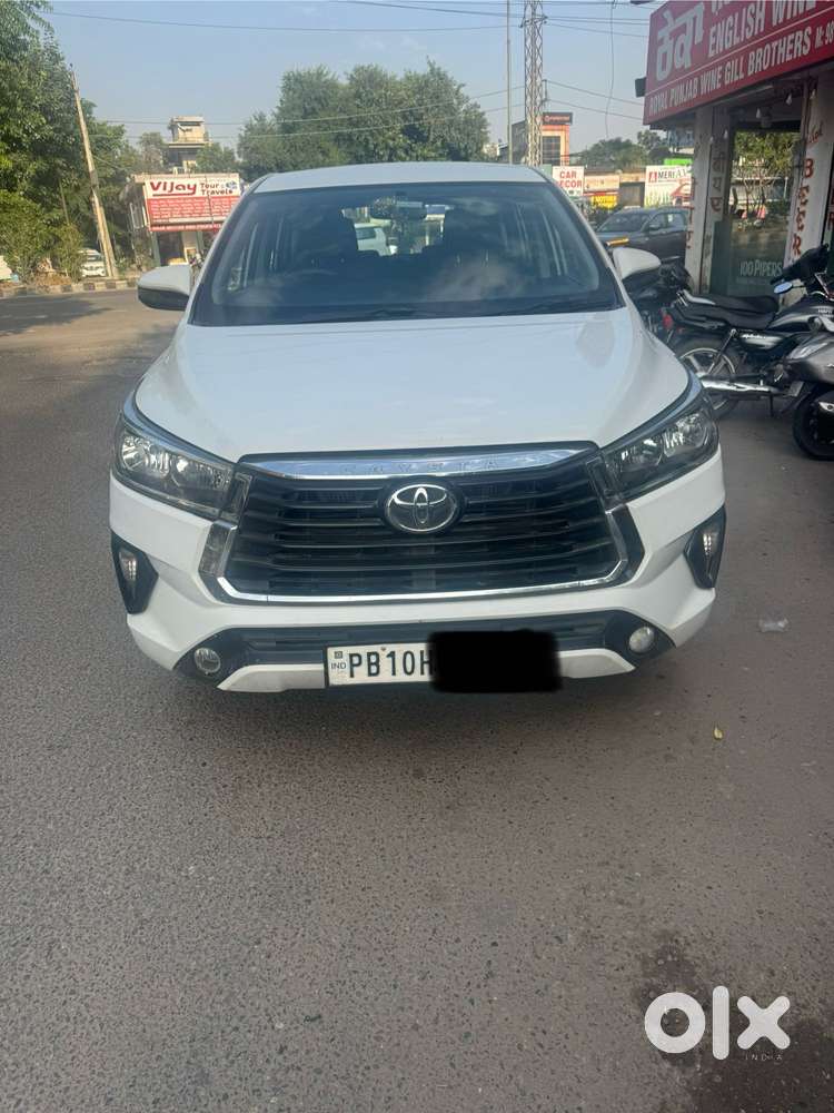 Toyota Innova Crysta [2020-ongoing] 2.4 GX AT 7 STR, 2022, Diesel