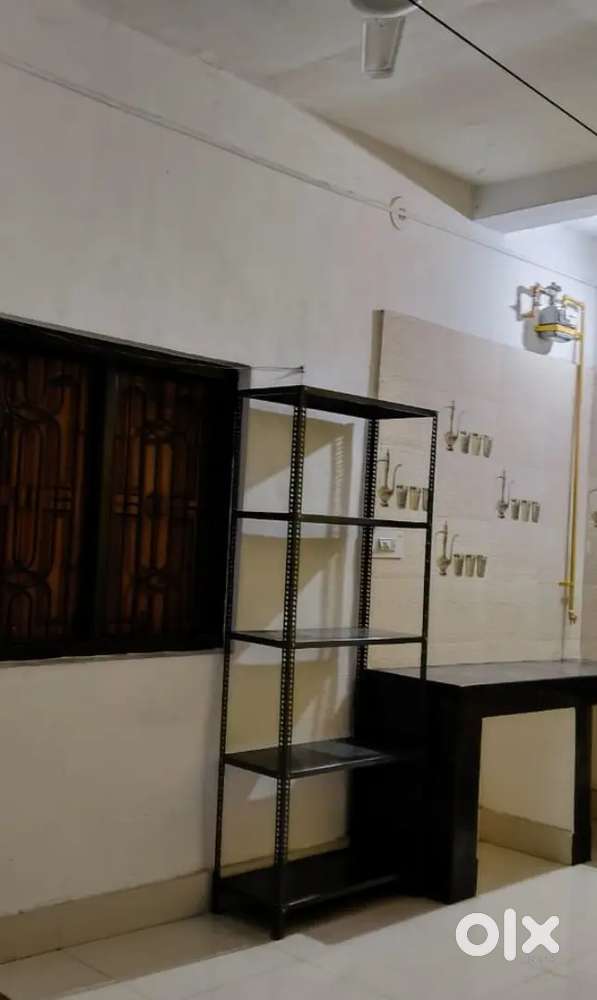 Rent for singel male employee bachelor at ainthapali police station