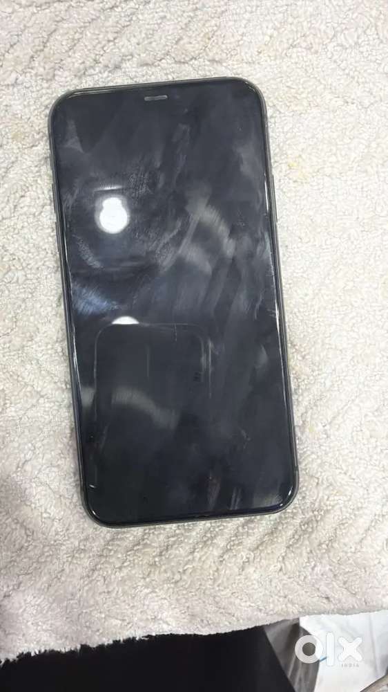 11 iPhone grey color