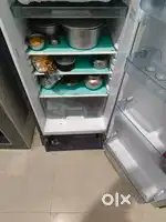 Fridge- 192 lt