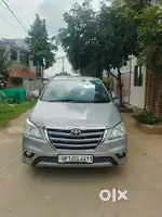 Toyota Innova 2017 Diesel 125000 Km Driven