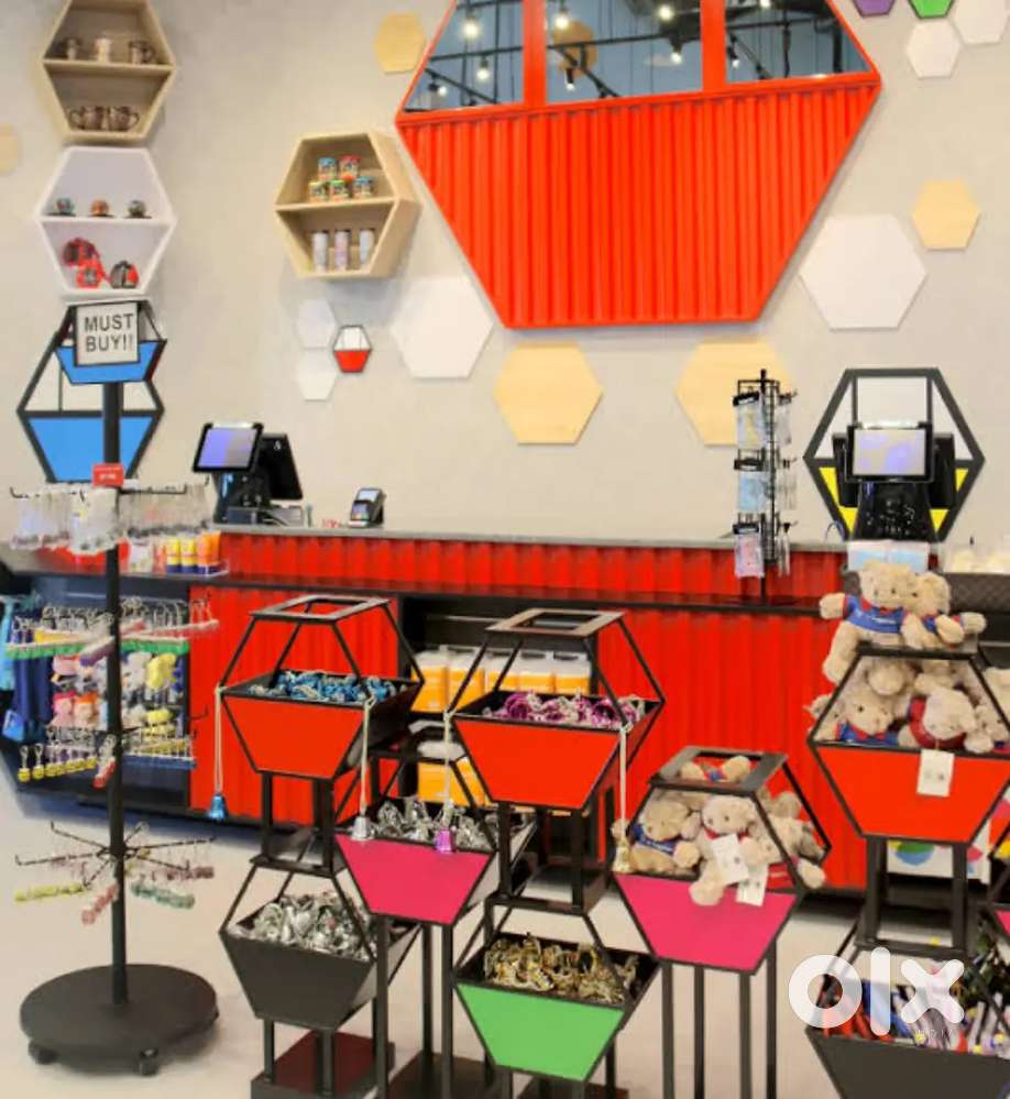 Required Showroom Sales Staff at Gift showroom