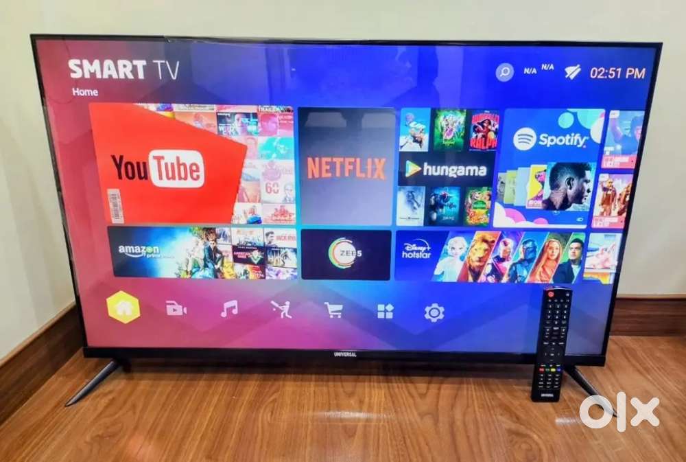 Universal 43inch l ed smart tv good condition