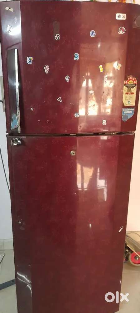LG fridge in great working order