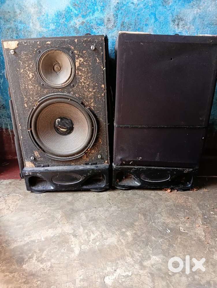 Speakers (set of two)
