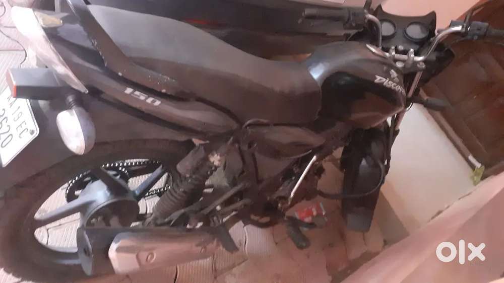 150 discover bajaj.2011..good running condition