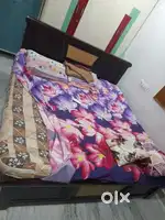 King size bed