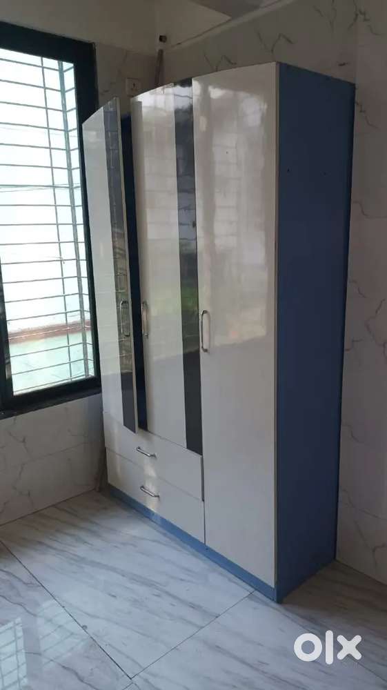 Available 2 bhk flat for rent at nerul west sector 6