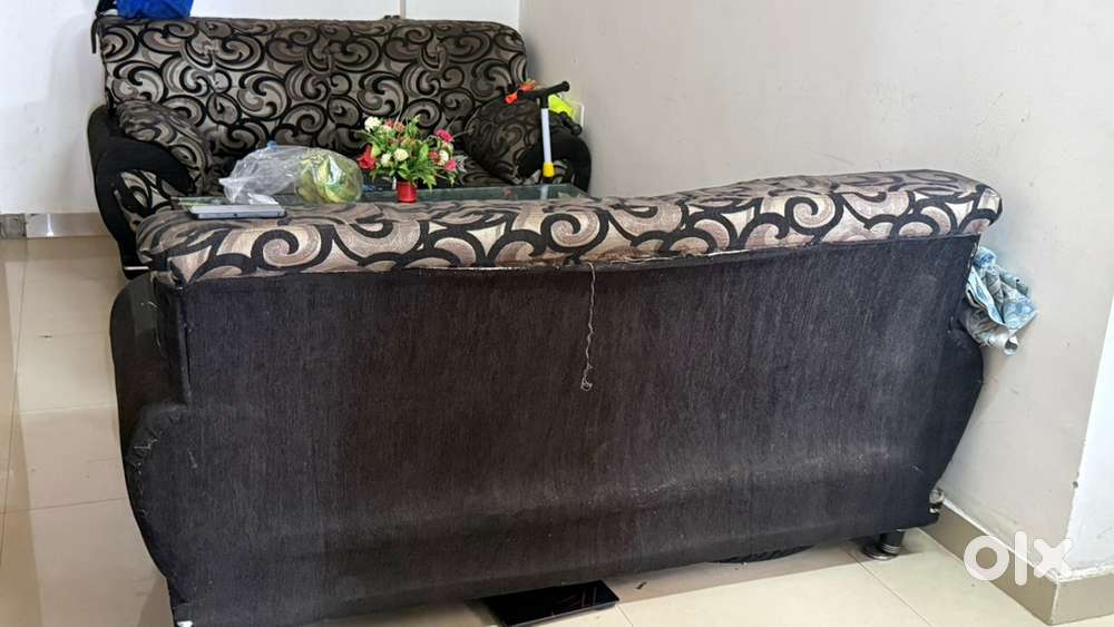 6 seater sofa, 6 seater dinning table, centre table glass top