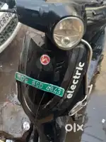 Hero electric scooter with charger