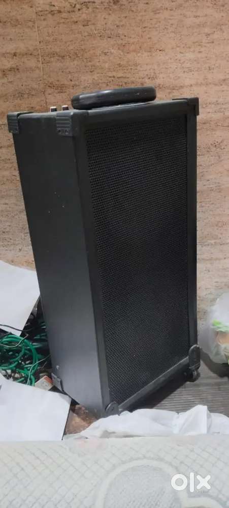 Bluetooth battery Speaker