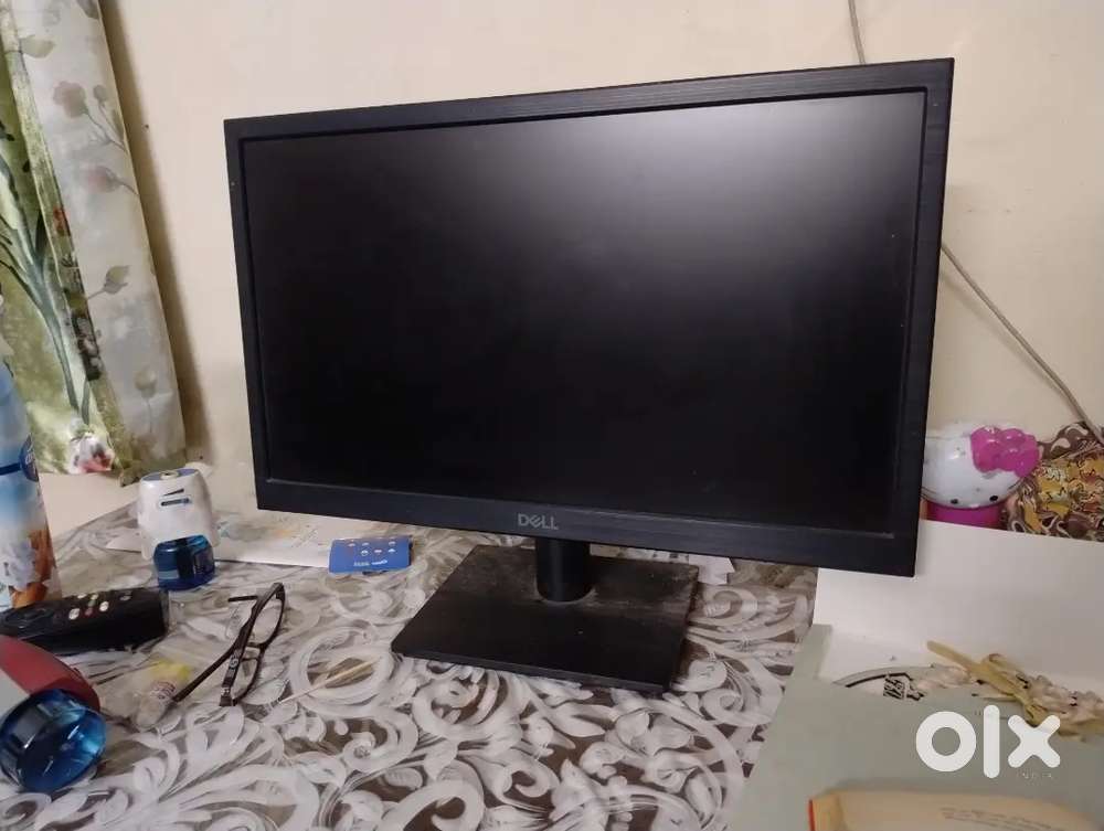 PC - monitor, CPU, keyboard, UPS, dongle
