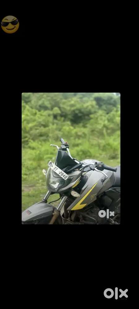 Selling My RTR 200 Urgently – Excellent Mileage & Performance!
